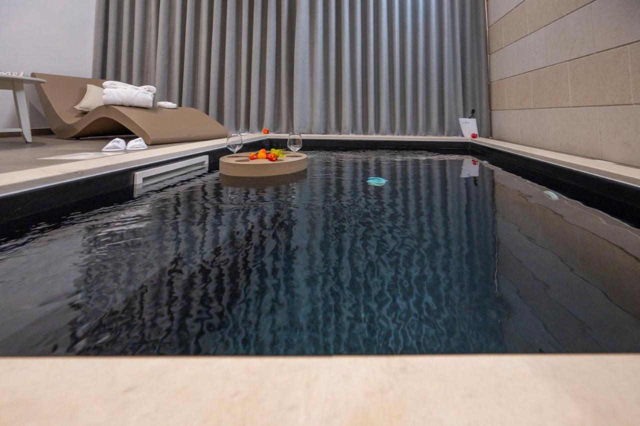 Villa Carmiano Luxury Bedrooms In Avola In The Province Of Syracuse With Spa And Swimming Pool And Wonderful Seaview 外观 照片