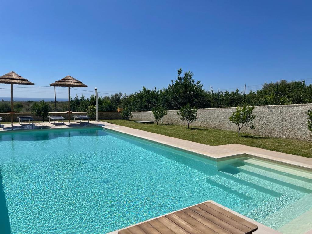 Villa Carmiano Luxury Bedrooms In Avola In The Province Of Syracuse With Spa And Swimming Pool And Wonderful Seaview 外观 照片
